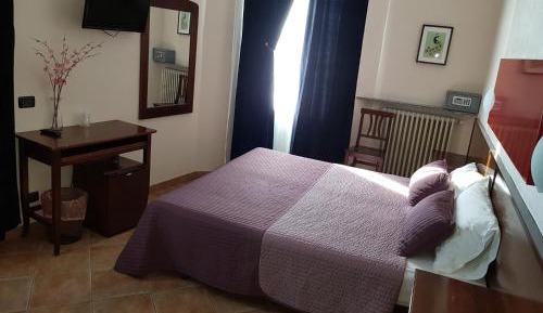 Triple Room with Private Bathroom