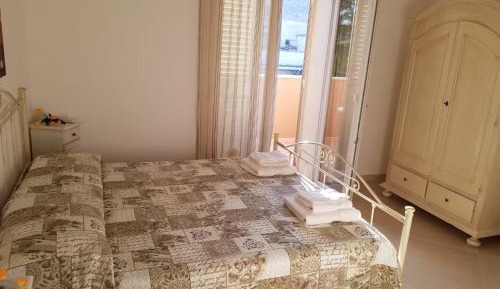 Double Room with Balcony (2 Adults + 1 Child)