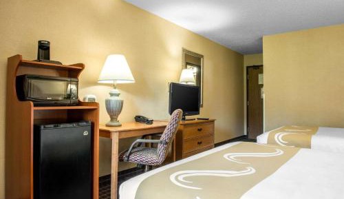 Queen Room with Two Queen Beds - Non-Smoking