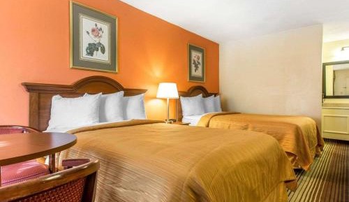 Double Room with Two Double Beds - Smoking
