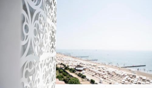 King Suite with Sea View