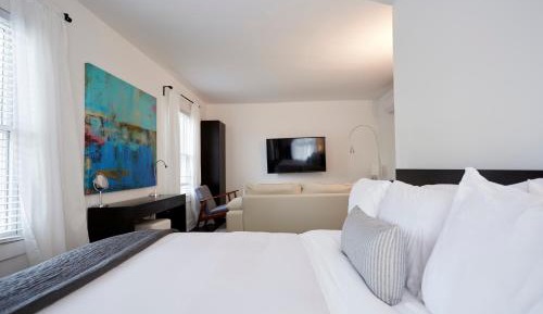King Junior Suite