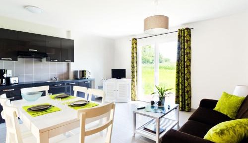 One-Bedroom Apartment (4 Adults)