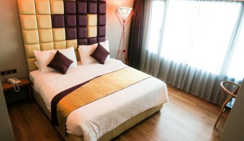 Superior King Room