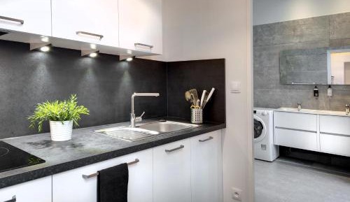 Studio Apartment