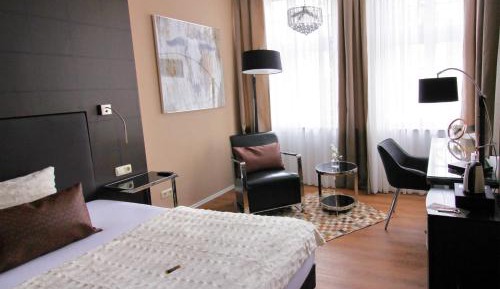 Superior Single Room