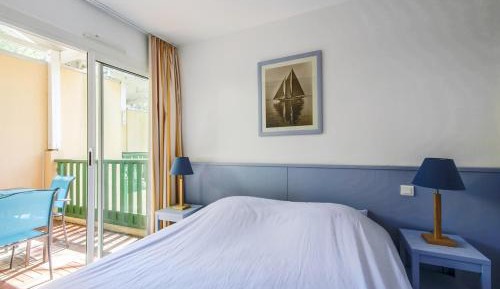 Comfort One-Bedroom Apartment (5 People)