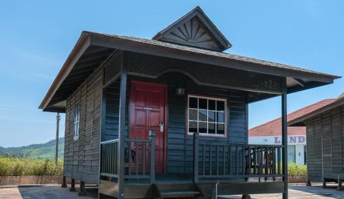 Chalet (2 Adults)