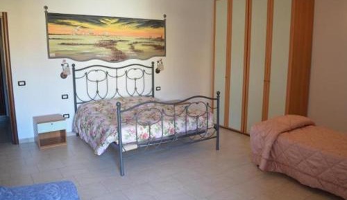Triple Room with Private Bathroom