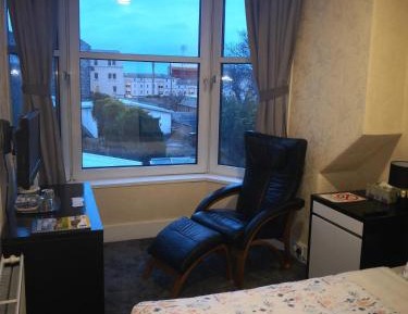 Single Room with Shared Shower and Toilet