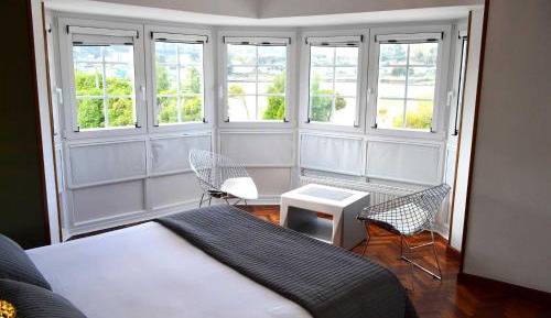 Premium Double Room with Bath and Sea Views