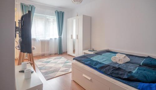 Apartment with Garden View