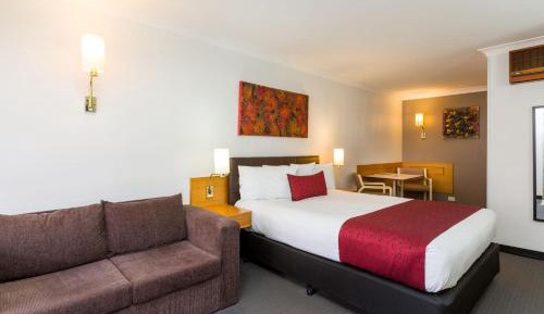 Executive Queen Room