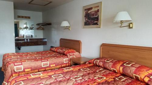 Two Queen Room With Kitchenette