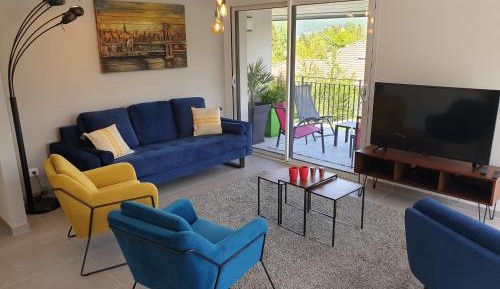 Superior Apartment