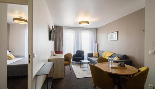 One Bedroom Apartment