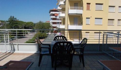 Single Room with Terrace