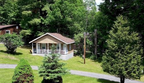 One-Bedroom Chalet - No Pets Allowed