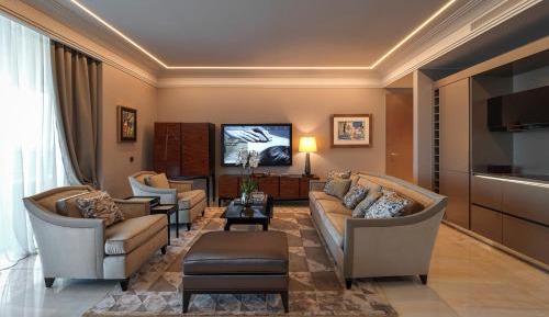 Penthouse Suite with SPA Access