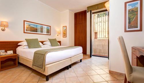 Small Double or Twin Room