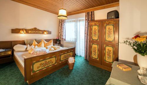Classic Double Room