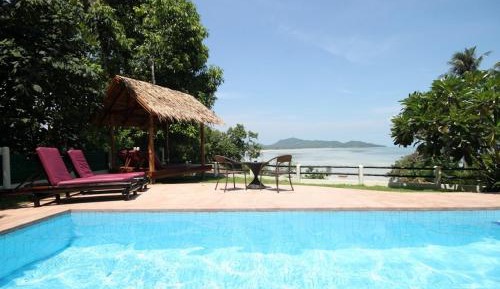 Villa - Beach Front
