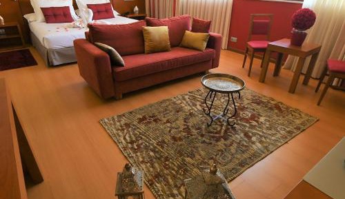 Suite Room