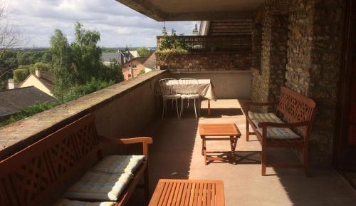 Apartment with Terrace