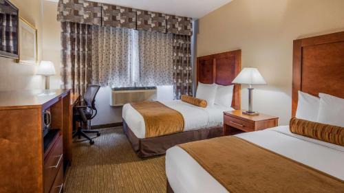 Double Room with Two Double Beds - Non Smoking