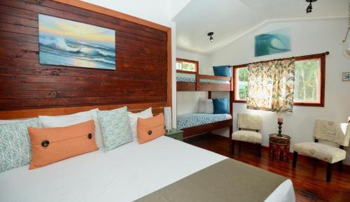 Deluxe Family Room