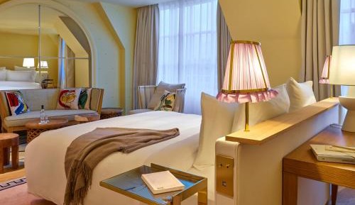 Deluxe Junior Suite