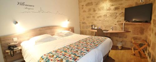 Standard Queen Room with Queen Bed