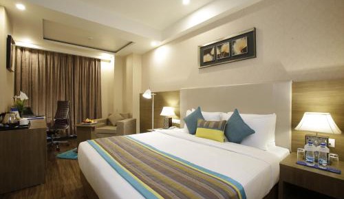 Superior King Room 