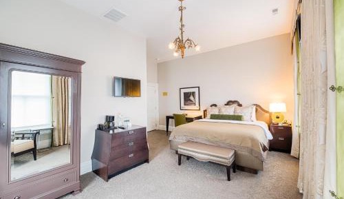 Junior Suite King