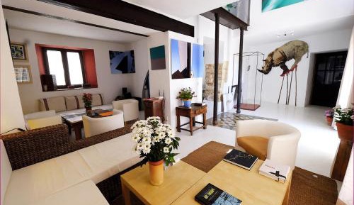 Three-Bedroom Townhouse
