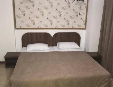 Double or Twin Room with Bathroom