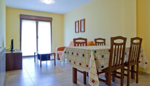 Apartment (2-4 Adults)