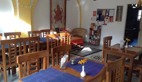 Deluxe Double or Twin Room with Mountain View