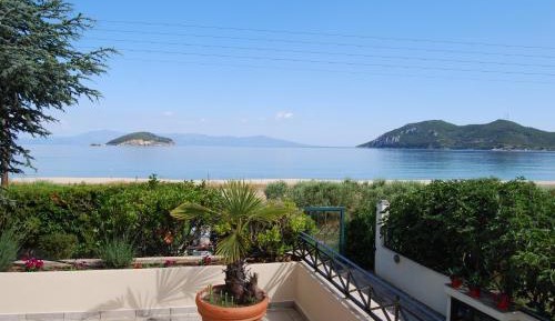 Villa - Beach Front