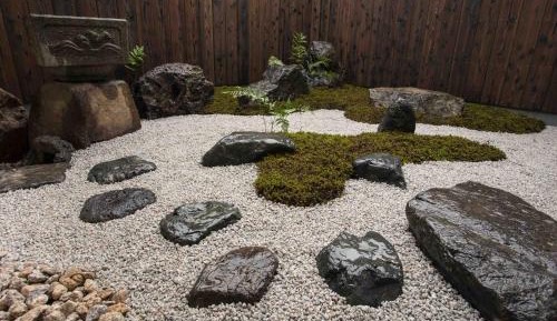 Superior Double Room with Tatami Floor and Garden View