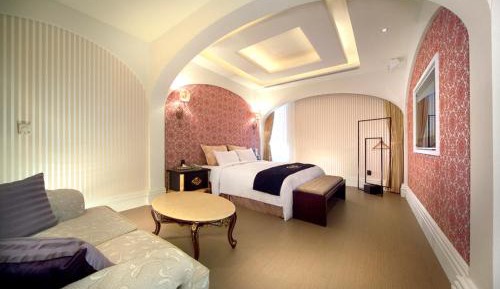 Quadruple Room with Bath