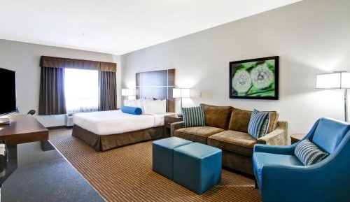 Standard King Room with Sofa Bed