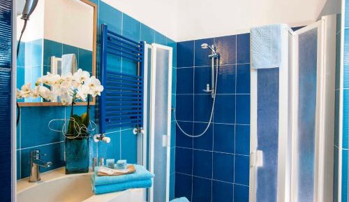 Double or Twin Room with Sea View