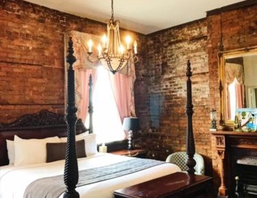 King Room with Balcony