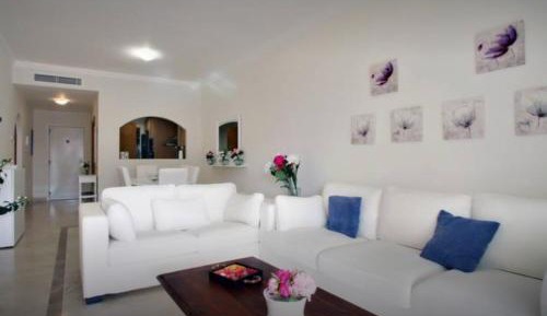 Apartment with Garden