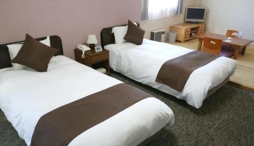 Standard Twin Room with Tatami Area - Non-Smoking