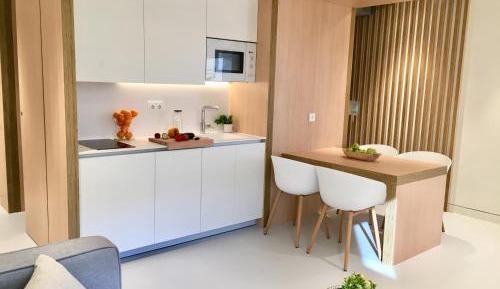 One-Bedroom Apartment with Balcony