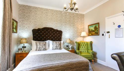 Classic Double Room