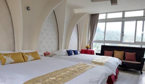 Twin Room with View