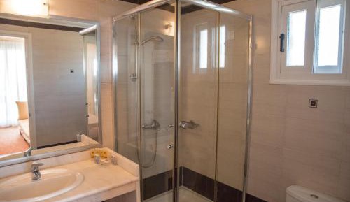 Family Suite with Sea View